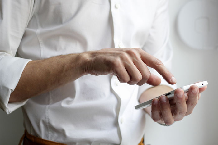 The Complete Guide to Digital Business Cards